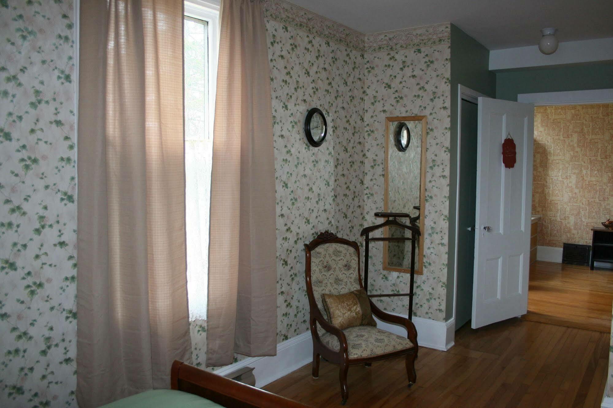 Sackville Bed And Breakfast Ngoại thất bức ảnh