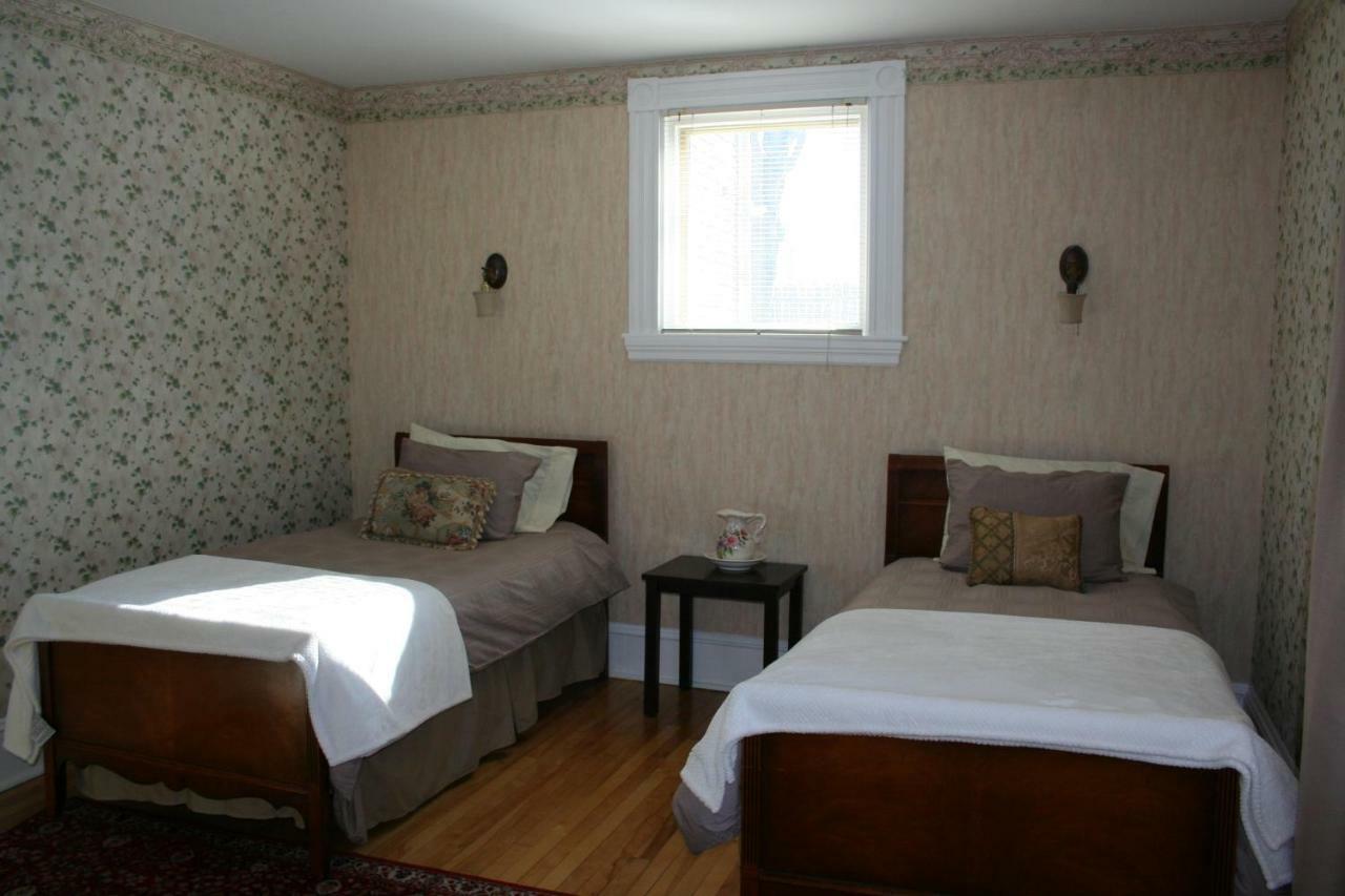 Sackville Bed And Breakfast Ngoại thất bức ảnh